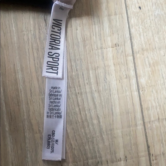 Victoria Secret Sports bra - Picture 3 of 3